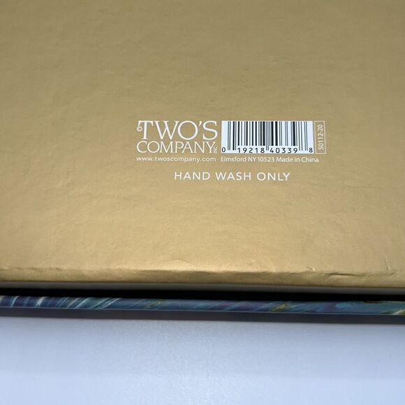 TWO’S COMPANY Marbleize Cheese Platter & Spreader - Picture 4 of 4